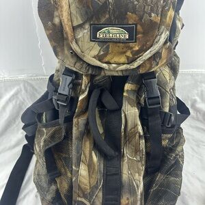 Fieldline Camo Soft Silent Fabric Internal frame Hunting Pack Set